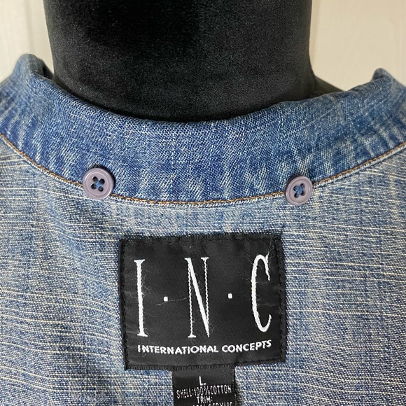 Vintage INC Denim Jacket with Faux Fur Attachments - Picture 6 of 16